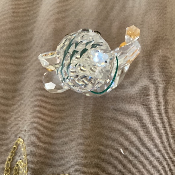 Swarovski Celebration Kris Bear New in Box Retired in 2005 - Picture 5 of 10